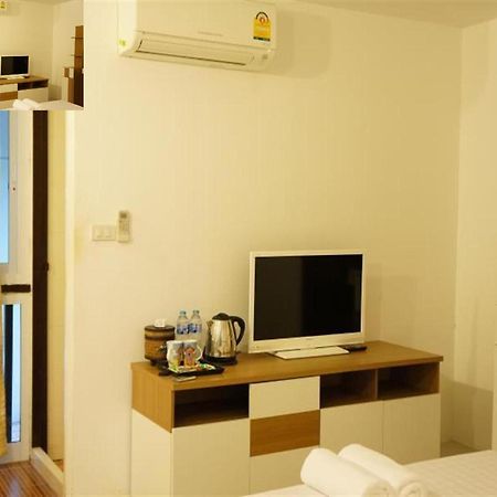 Capital O 411 Grandview Condo 15 Бангкок Экстерьер фото