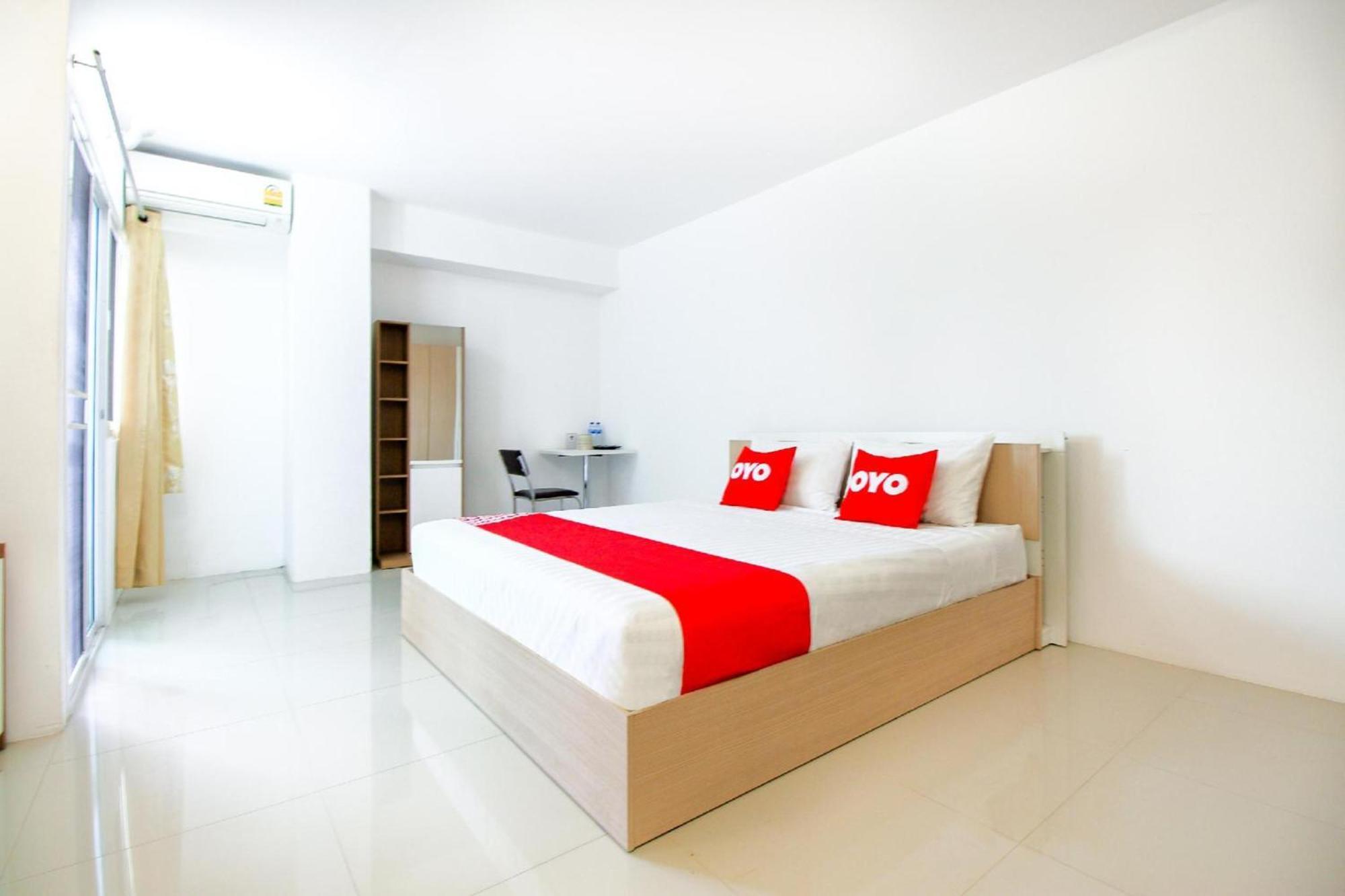Capital O 411 Grandview Condo 15 Бангкок Экстерьер фото